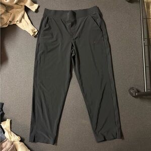 Athleta Black Cropped Jogger Pants